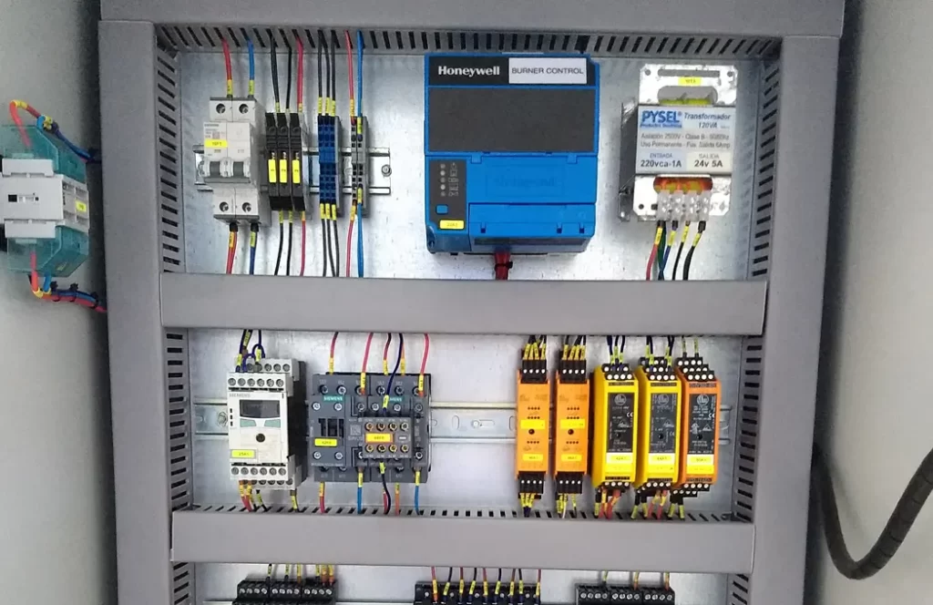 fabricacion y montajes electricos